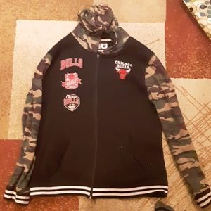 Bulls hoodie